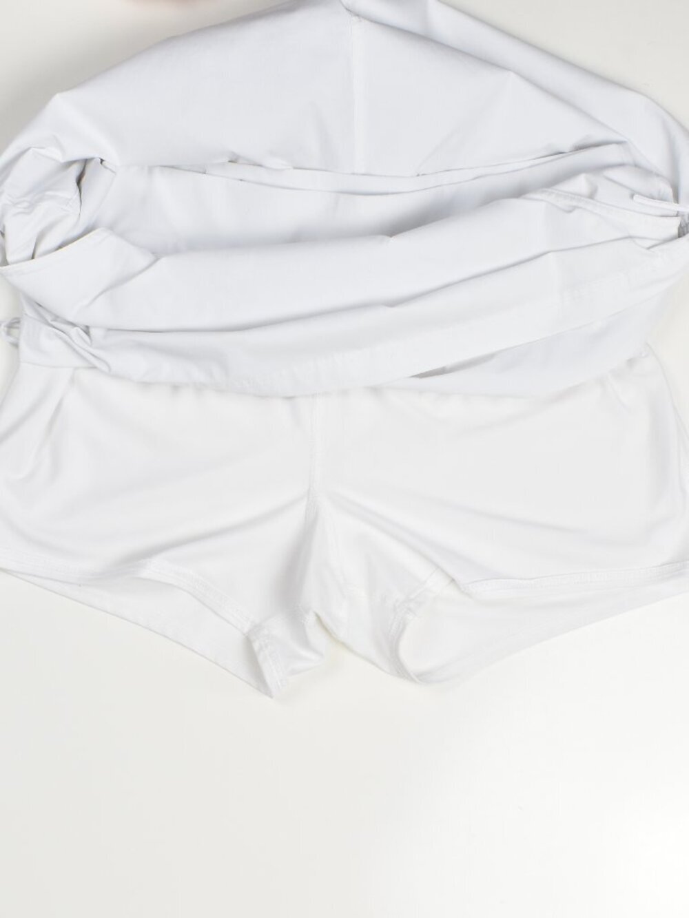 Columbia Women's All Seasons Ruched Skort Skirt White - L - Picture 5 of 7